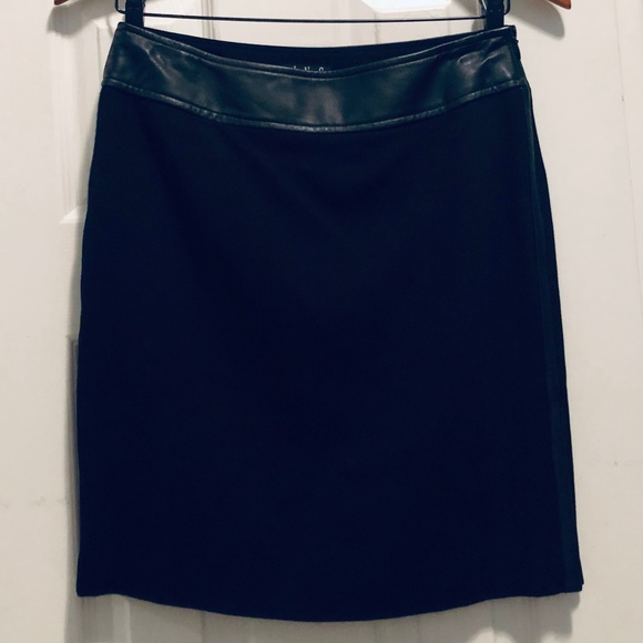 Faux Leather Trim Skirt - Picture 5 of 8